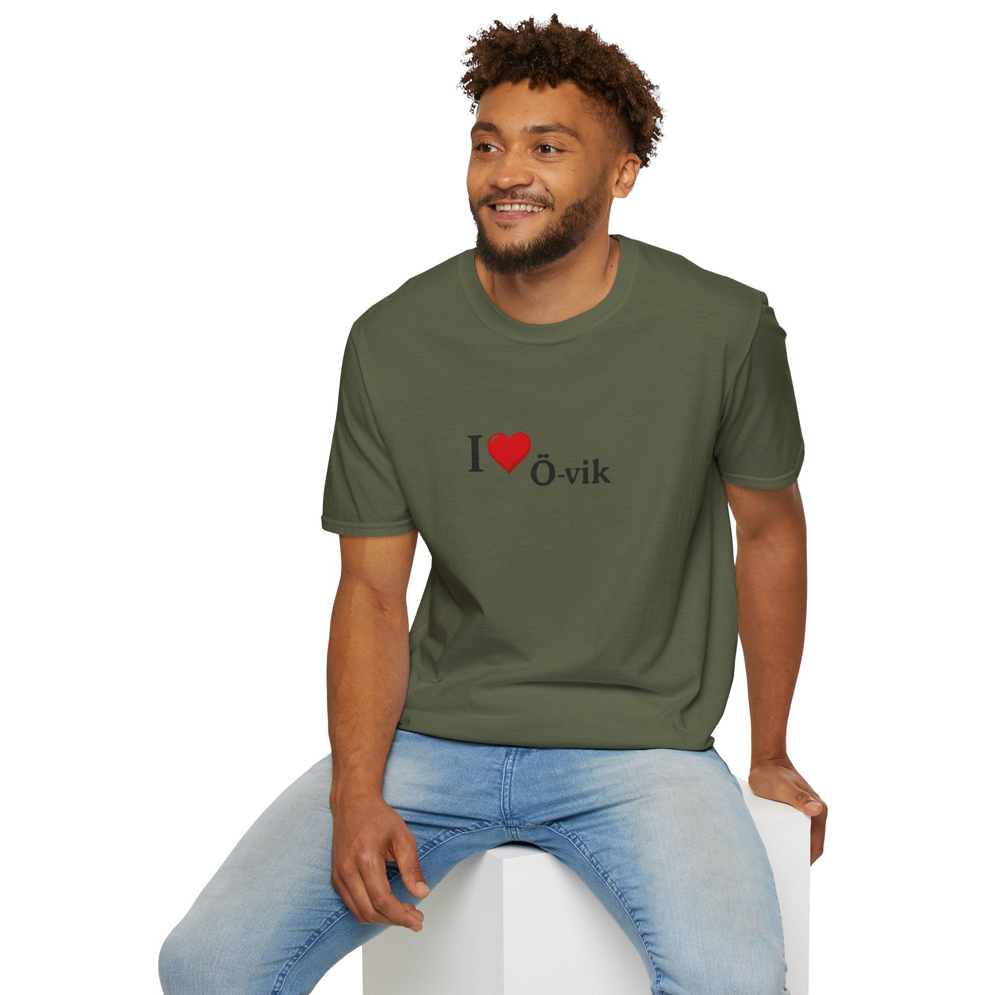 I love Ö-vik T-Shirt