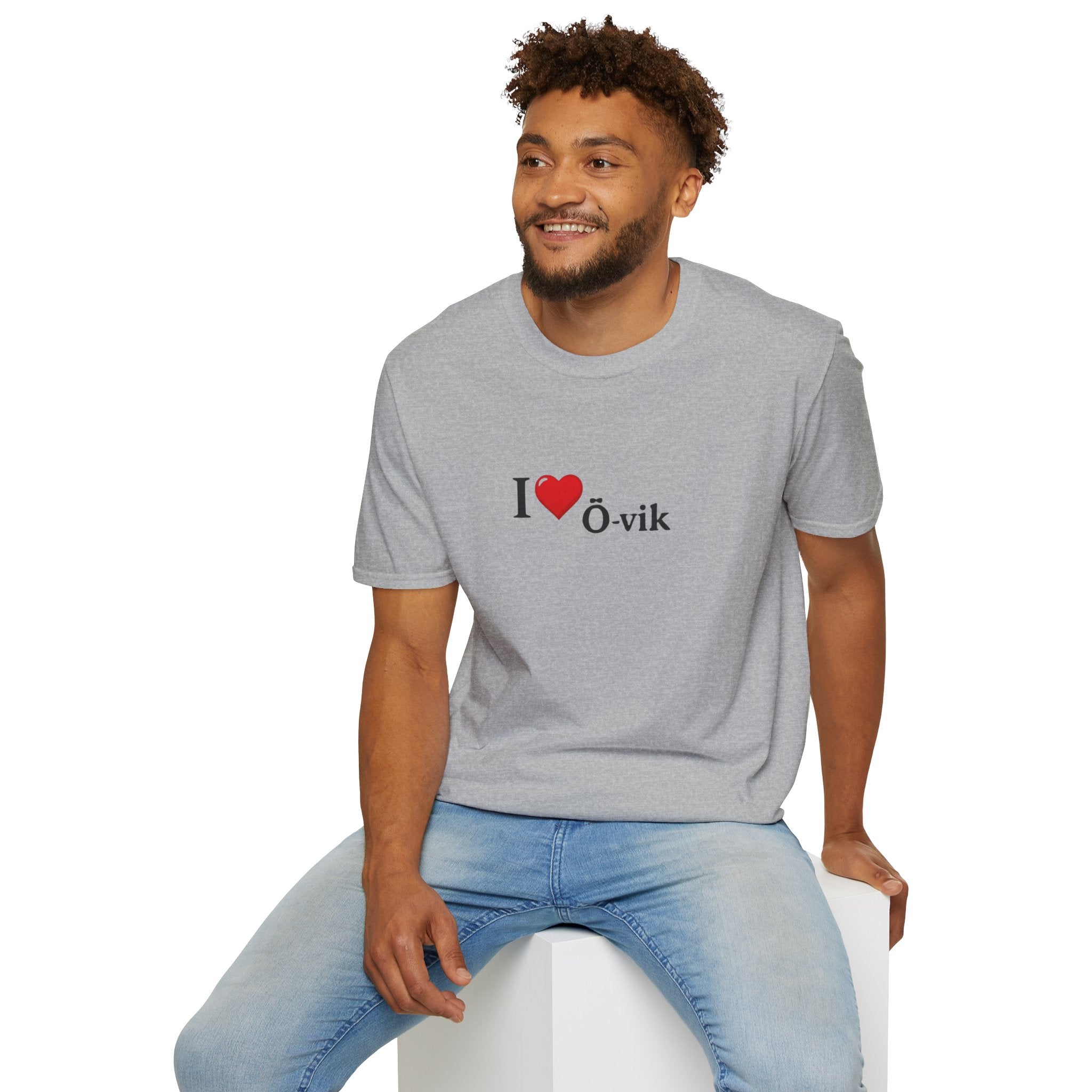 I love Ö-vik T-Shirt