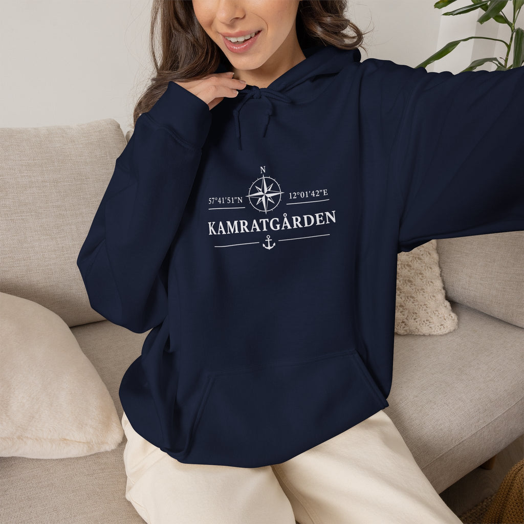 Hoodie | Kamratgården | Kompass