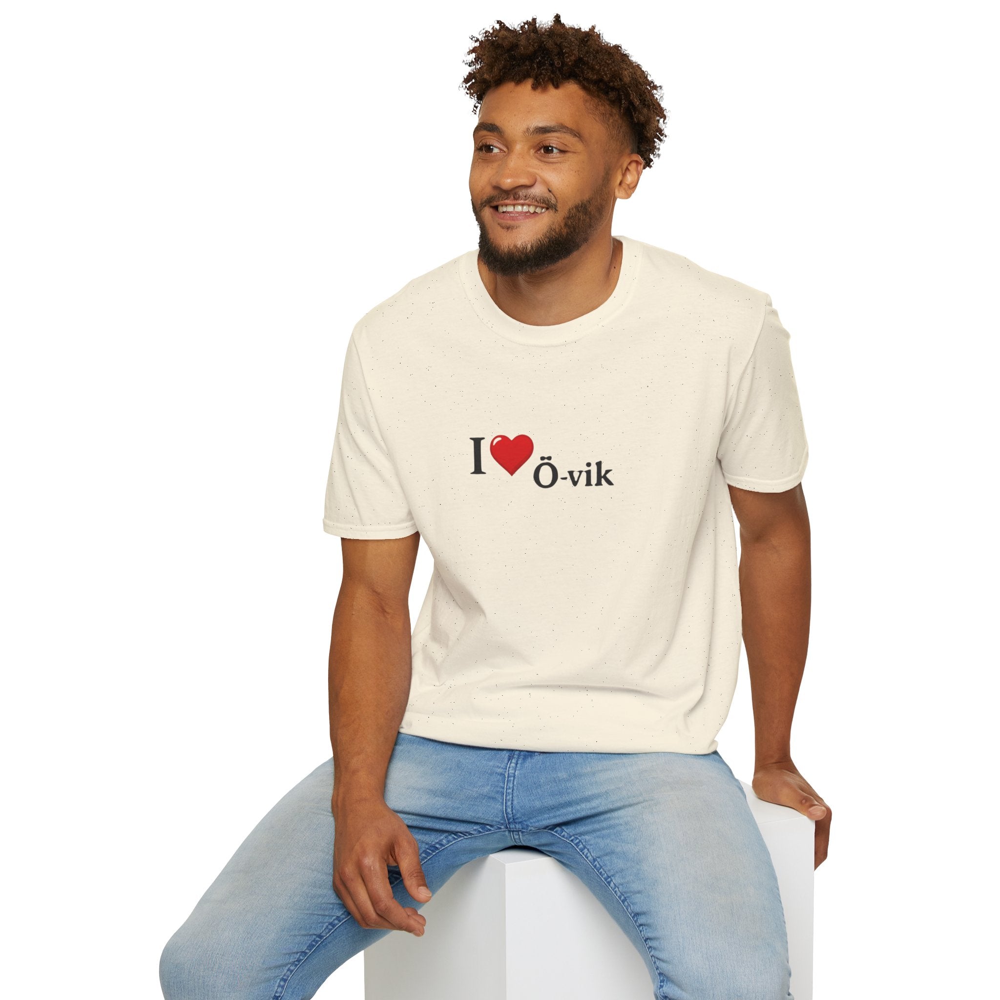 I love Ö-vik T-Shirt